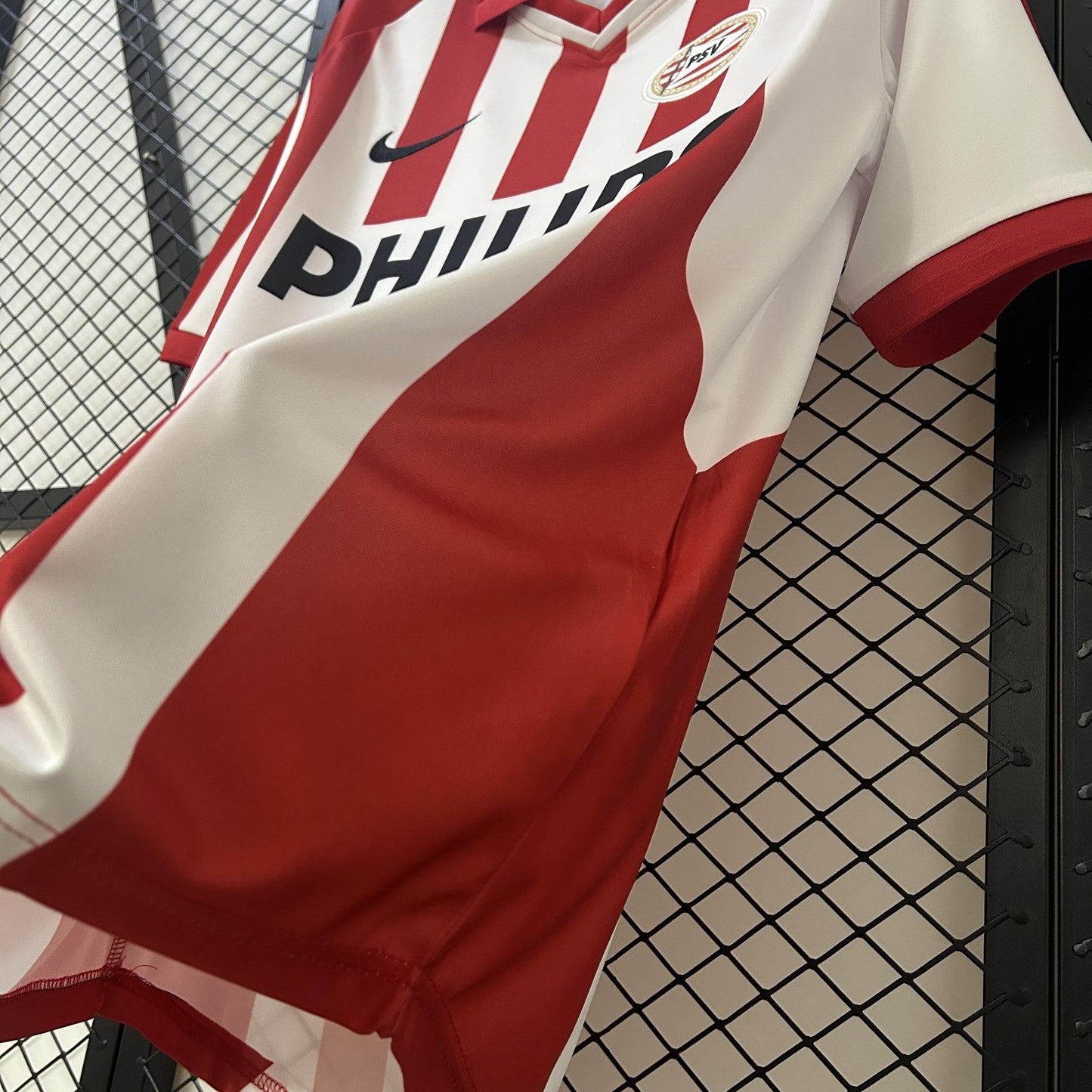 Eindhoven 2000-01 Home