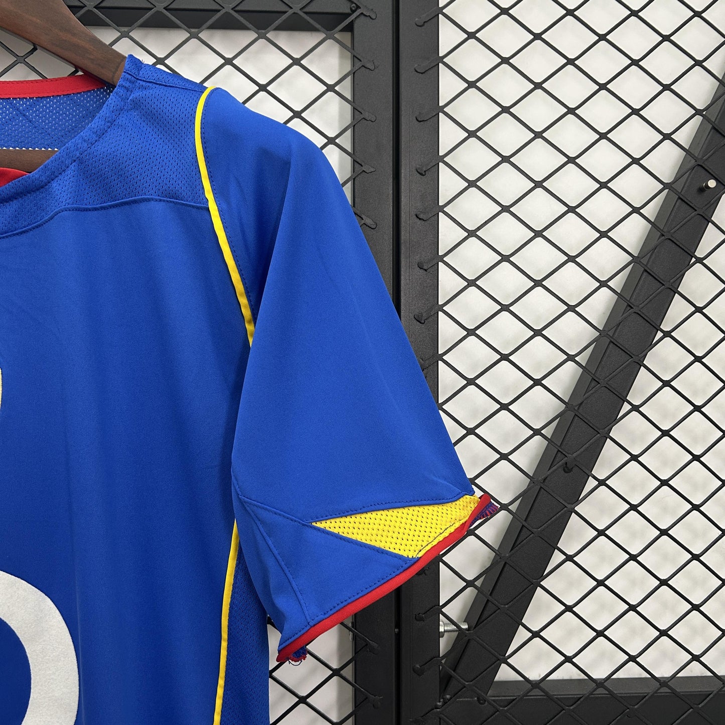 Arsenal 2004-05 Away