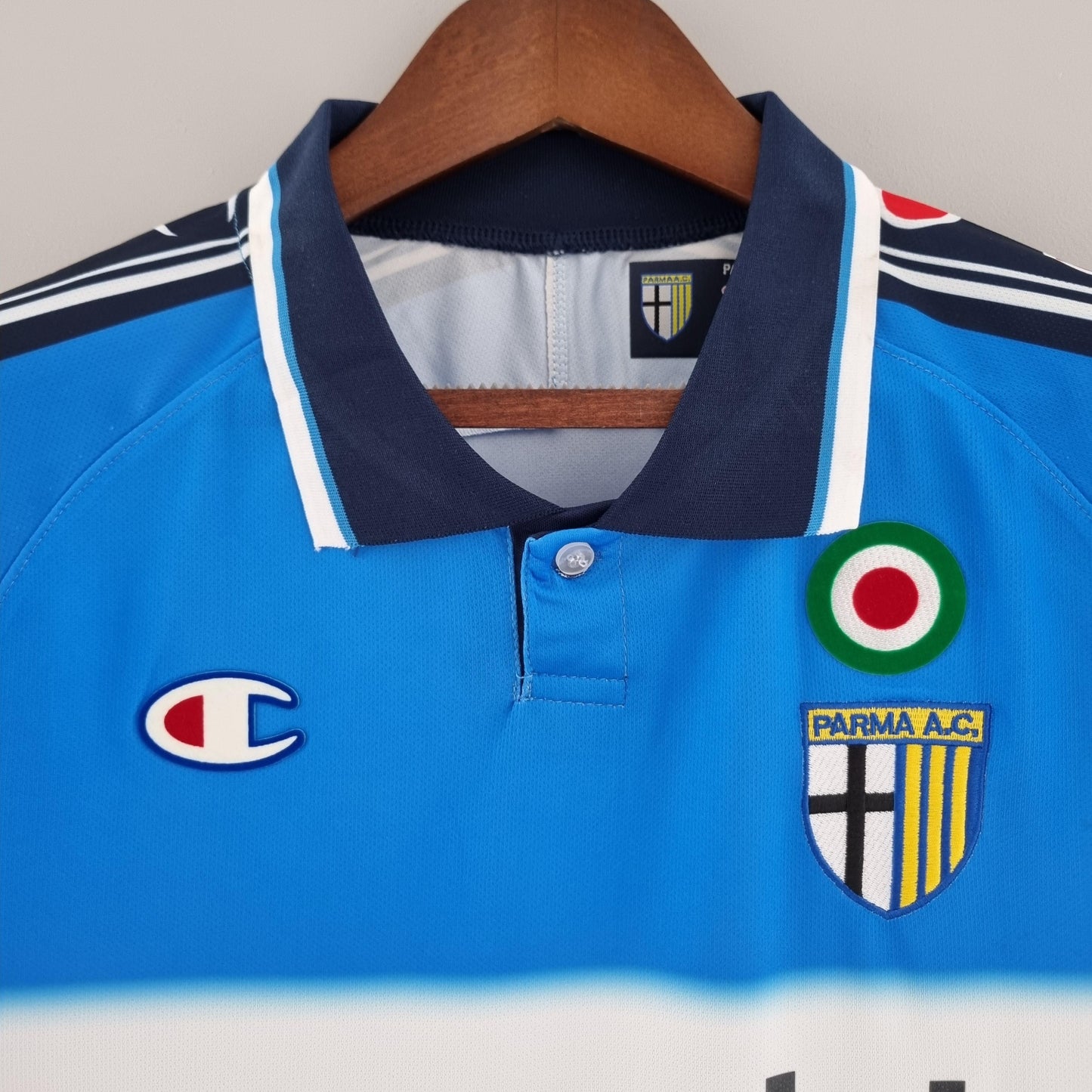 Parma 1999-00 Third