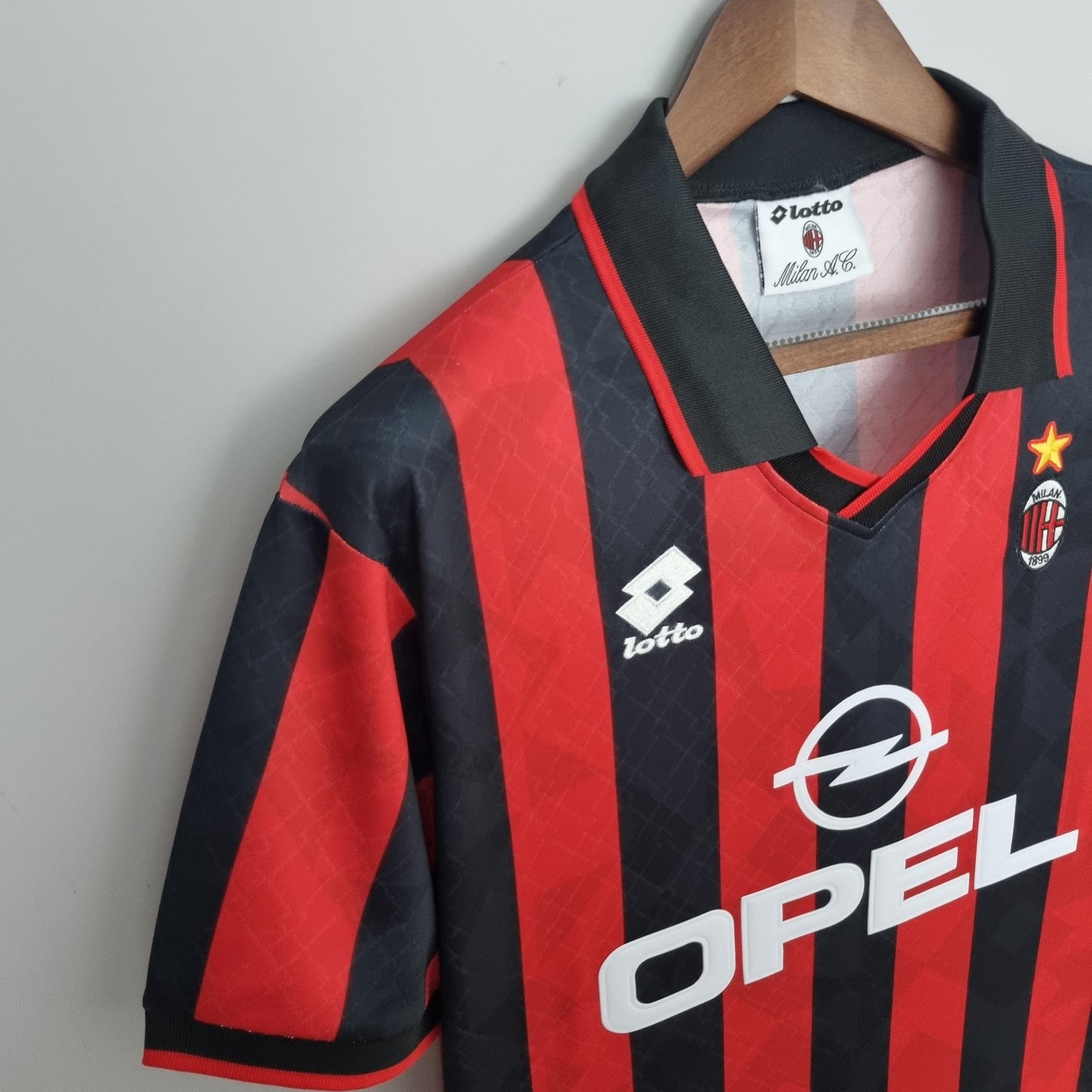 AC Milan 1995-96 Home Jersey