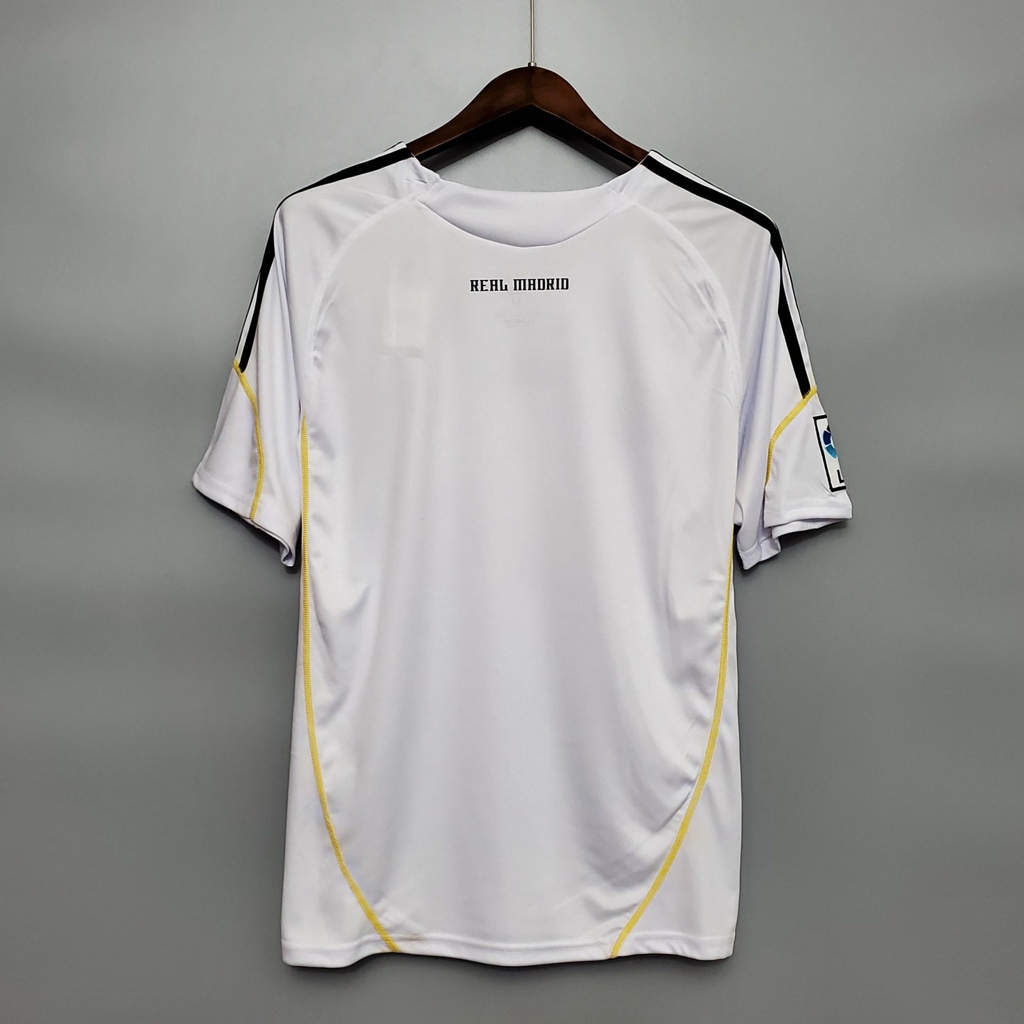 Real Madrid 2009-10 Home