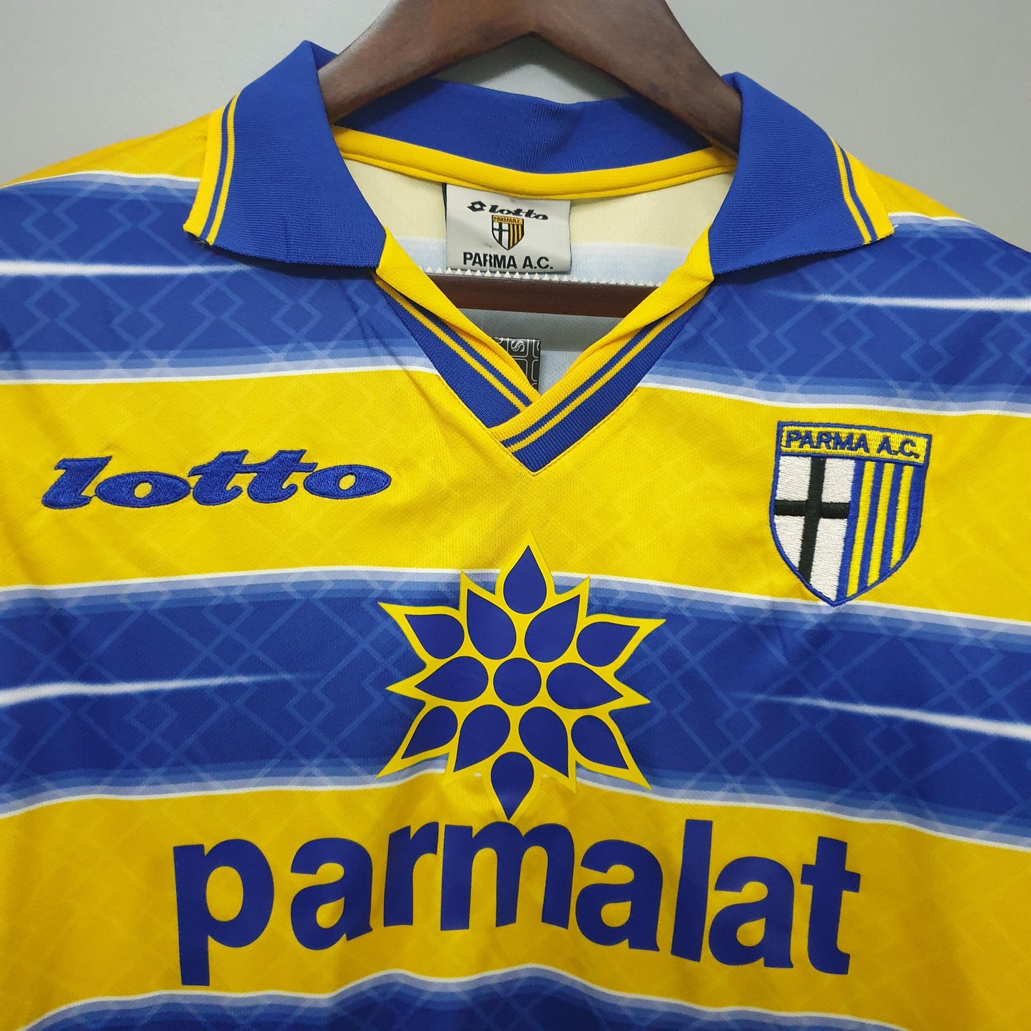 Parma Lotto 1998-99 Home