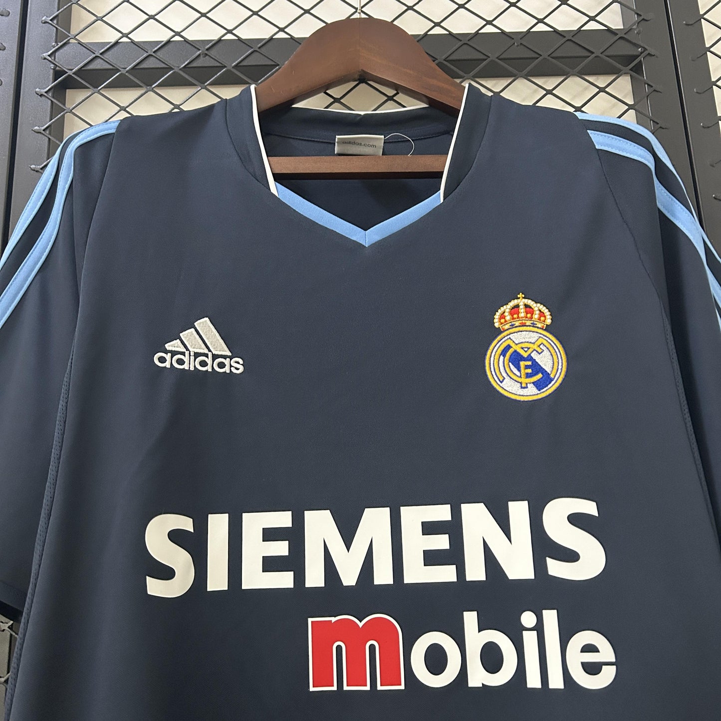 Real Madrid 2003-04 Away