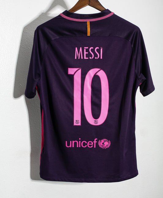Barcelona 2016-17 Away