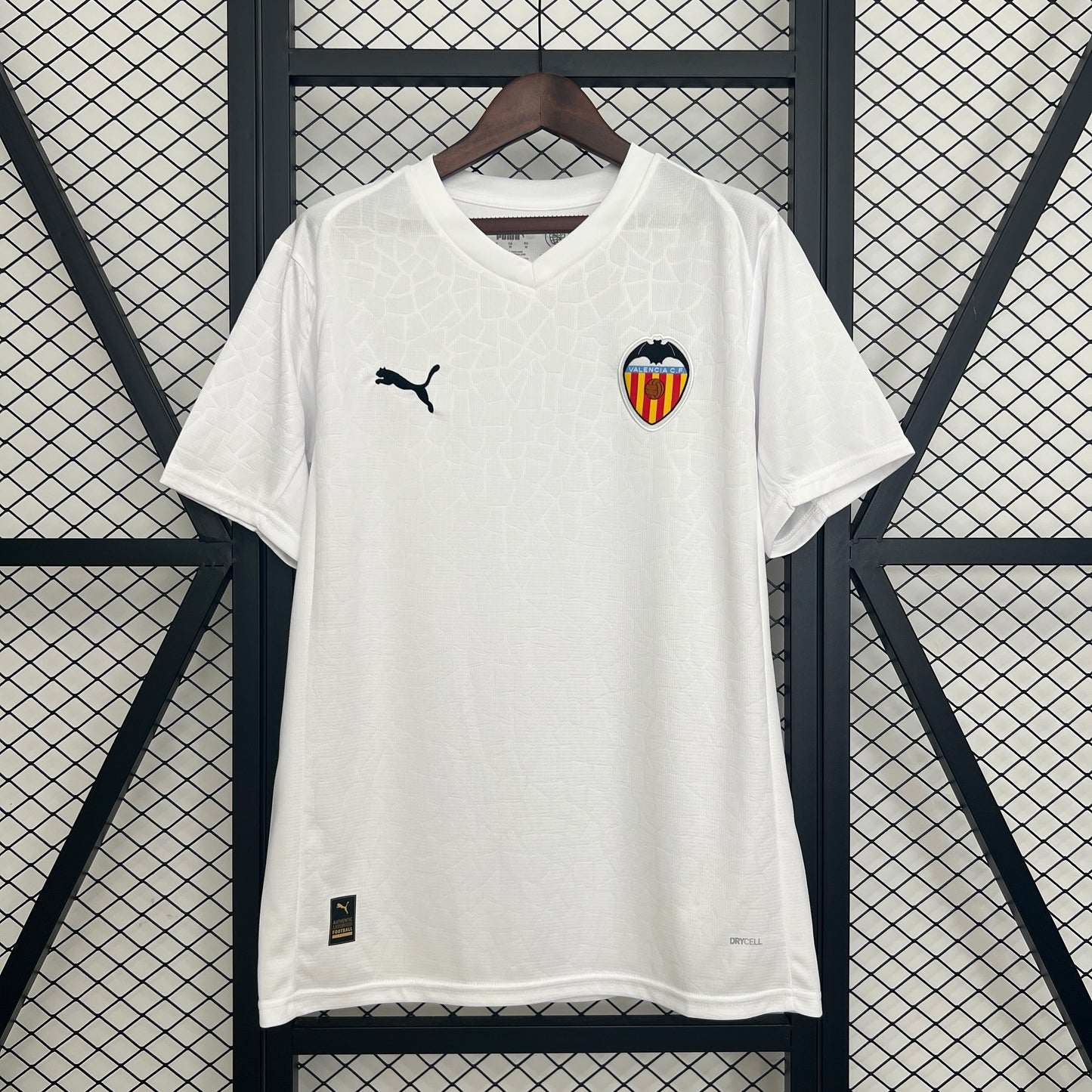 Valencia 2025-26 Home