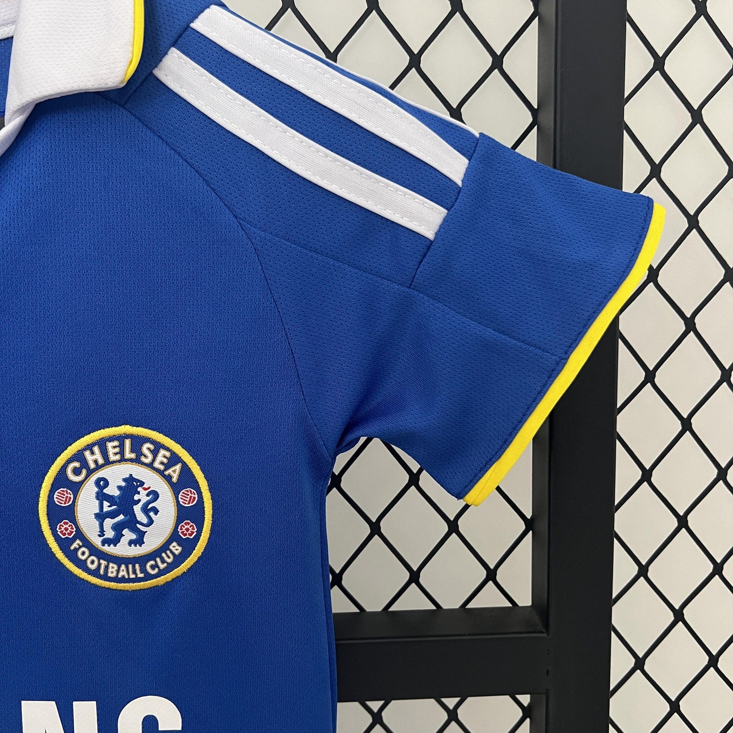 Chelsea 2008-09 Home -Kids