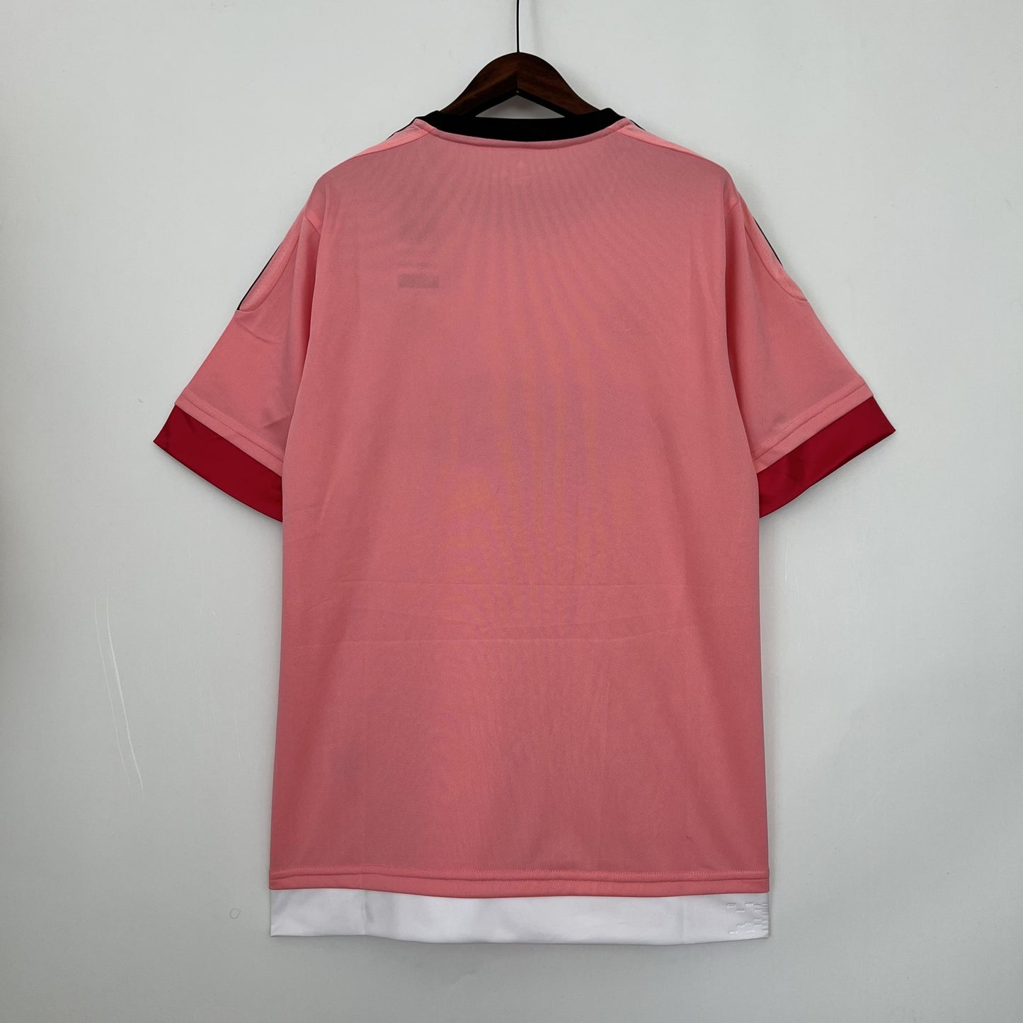 Juventus 2015-16 Away