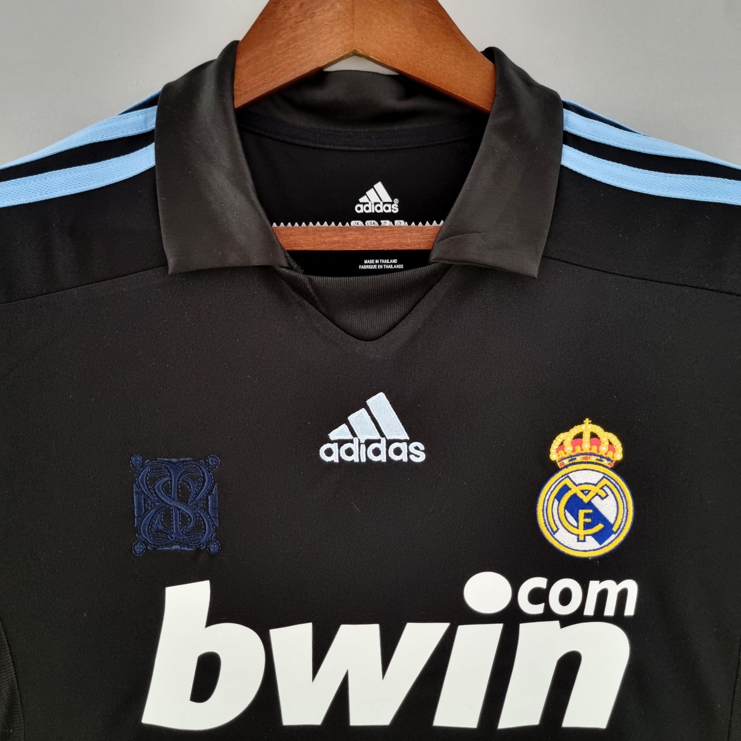 Real Madrid 2009-10 Away