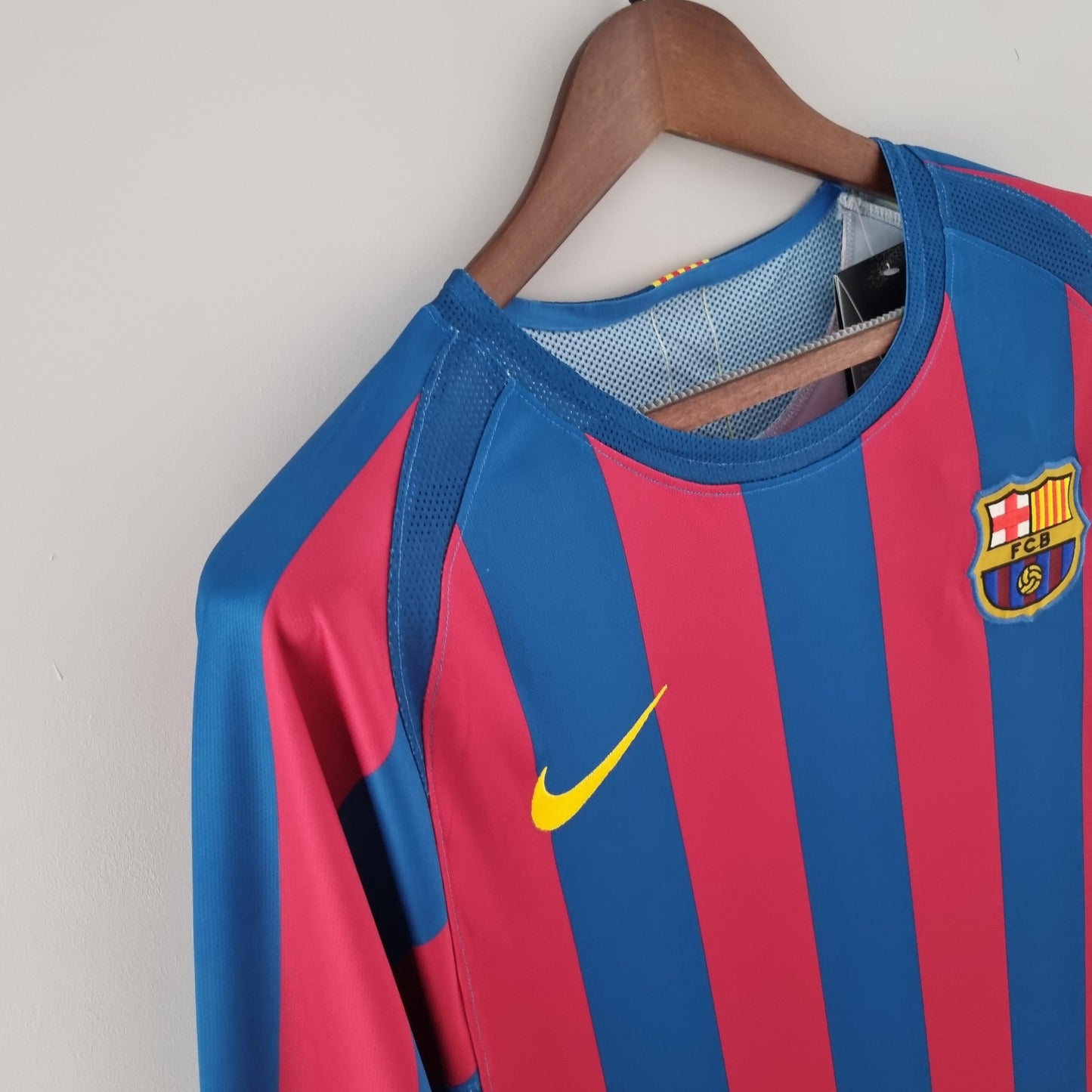 Barcelona 2005-06 Home