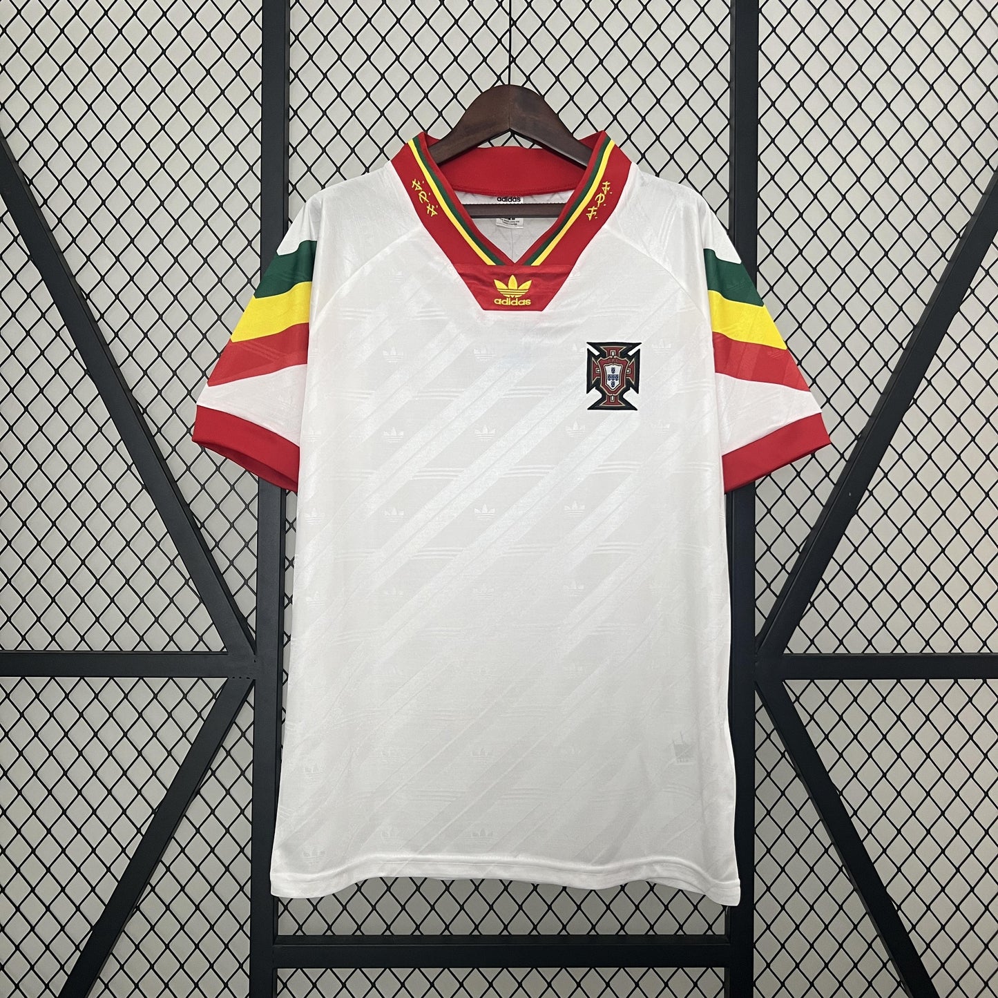 Portugal 1992-94 Away
