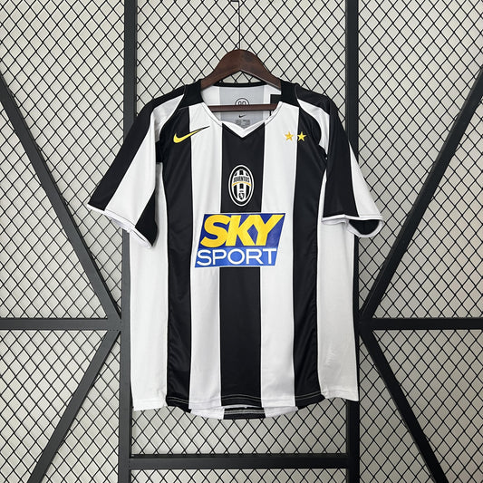 Juventus 2004-05 Home