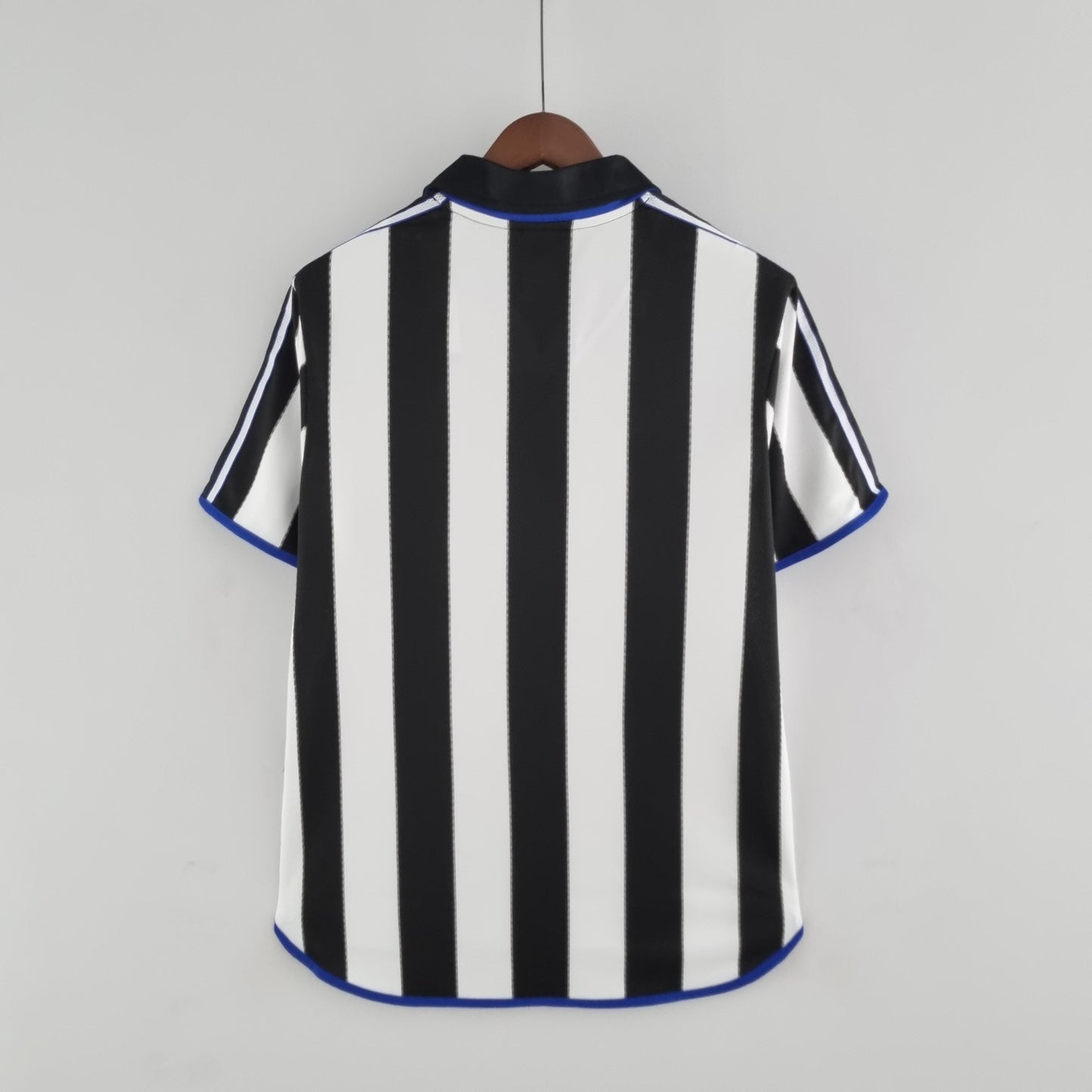 Newcastle United 2000-01 Home