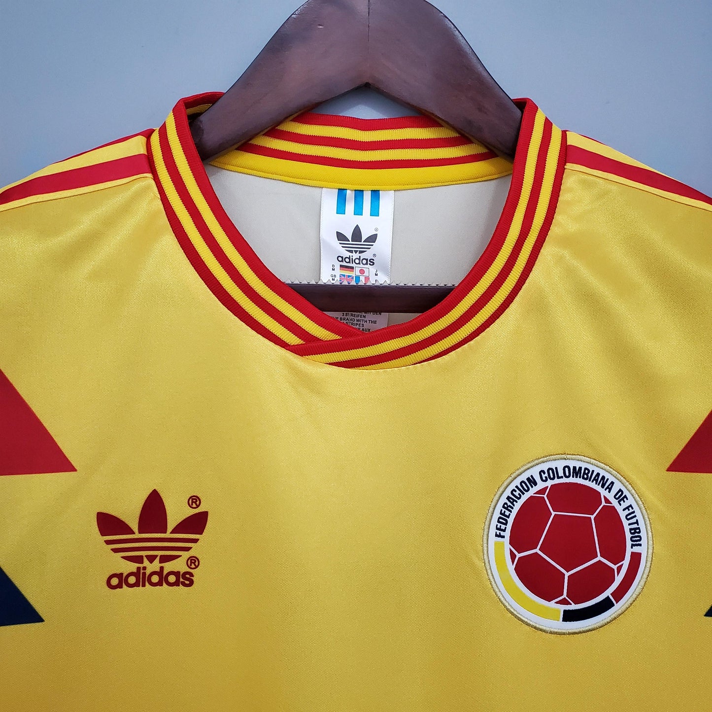 Colo Colo 1990 Home