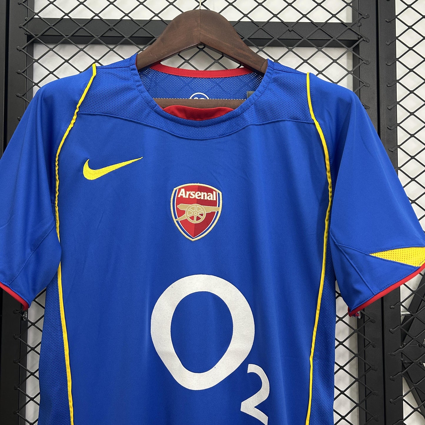 Arsenal 2004-05 Away