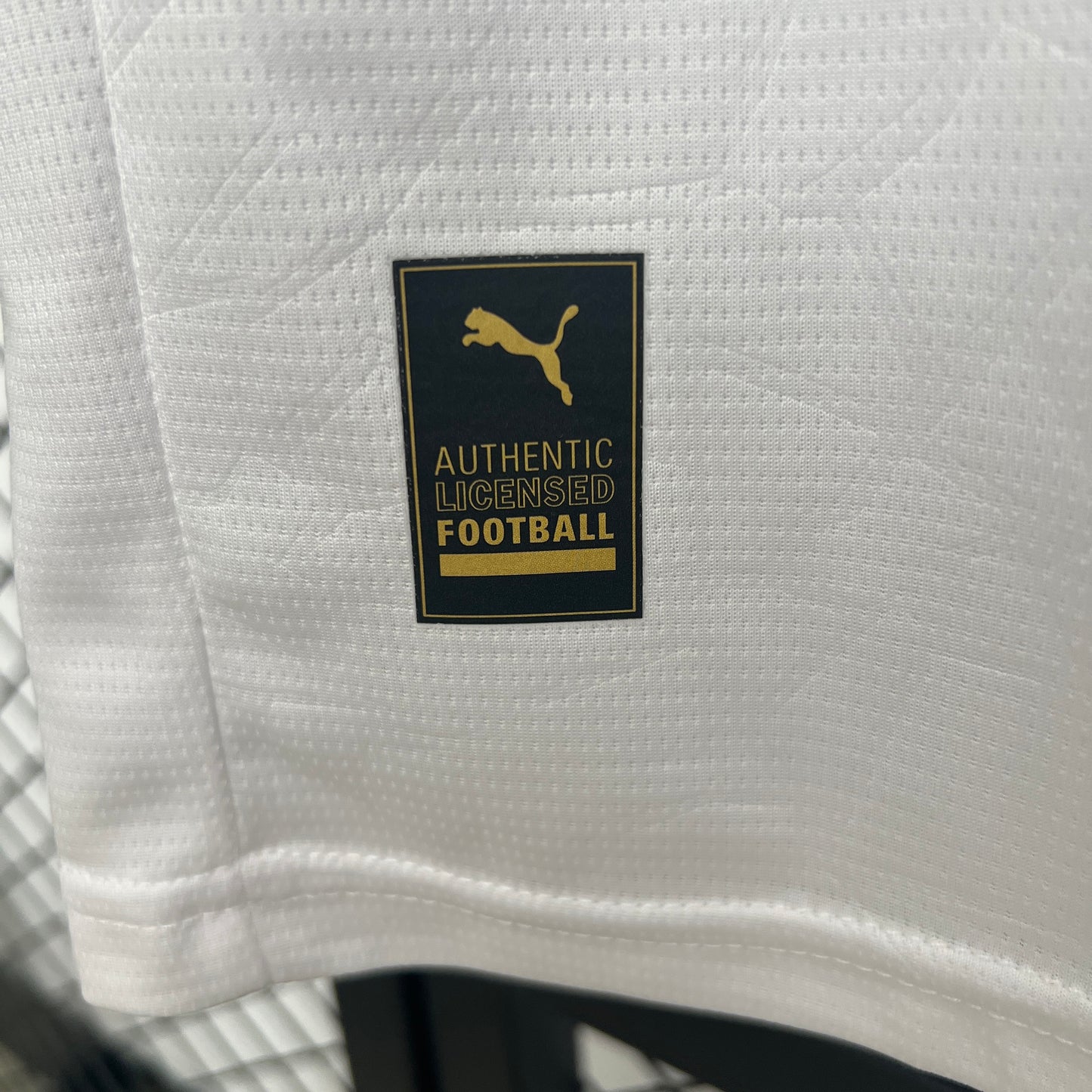 Valencia 2025-26 Home