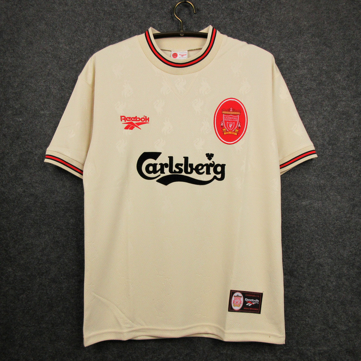 Liverpool 1996-97 Away