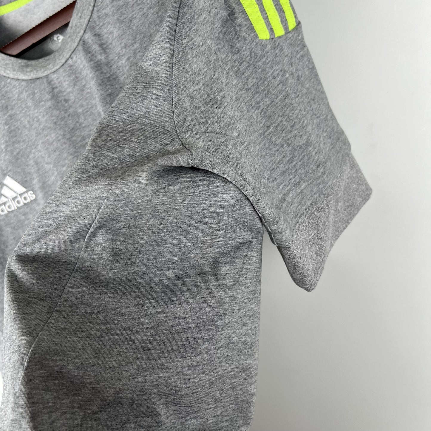 Real Madrid 2015-16 Away