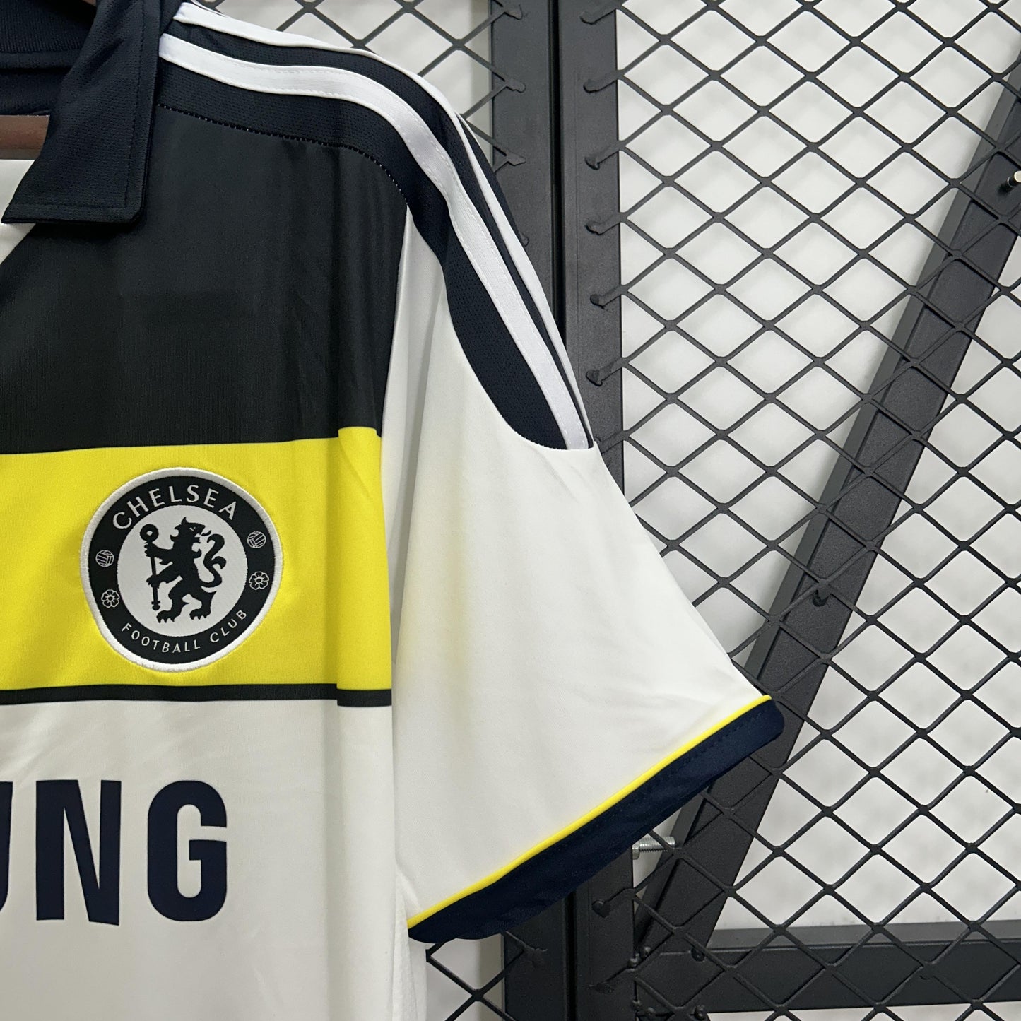 Chelsea 2011-12 away