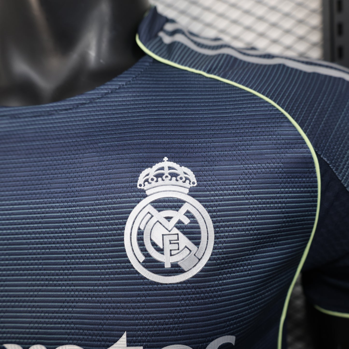 Real Madrid 2025-26 Away (Player Version)