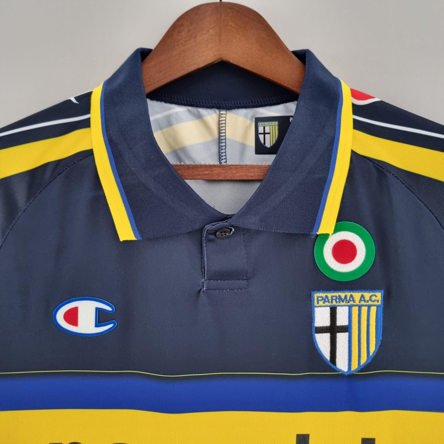 Parma 1999-00 Away