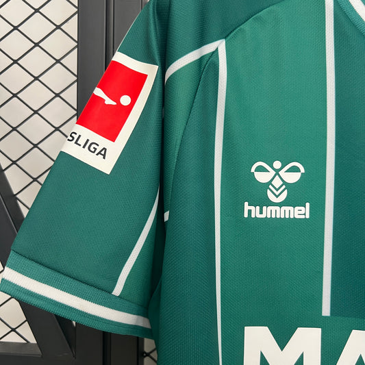 Werder Bremen 2025-26 Home