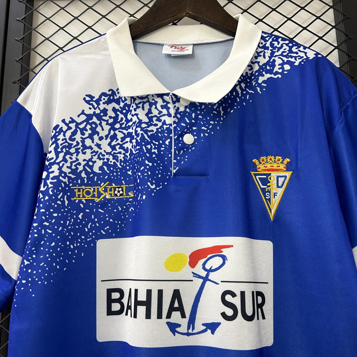 Fernandez  1993-94 Away