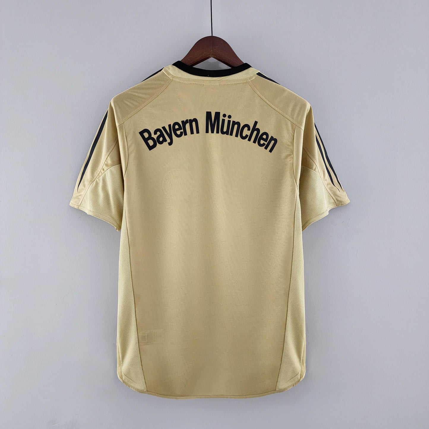 Bayern Munich 2004-05 Away