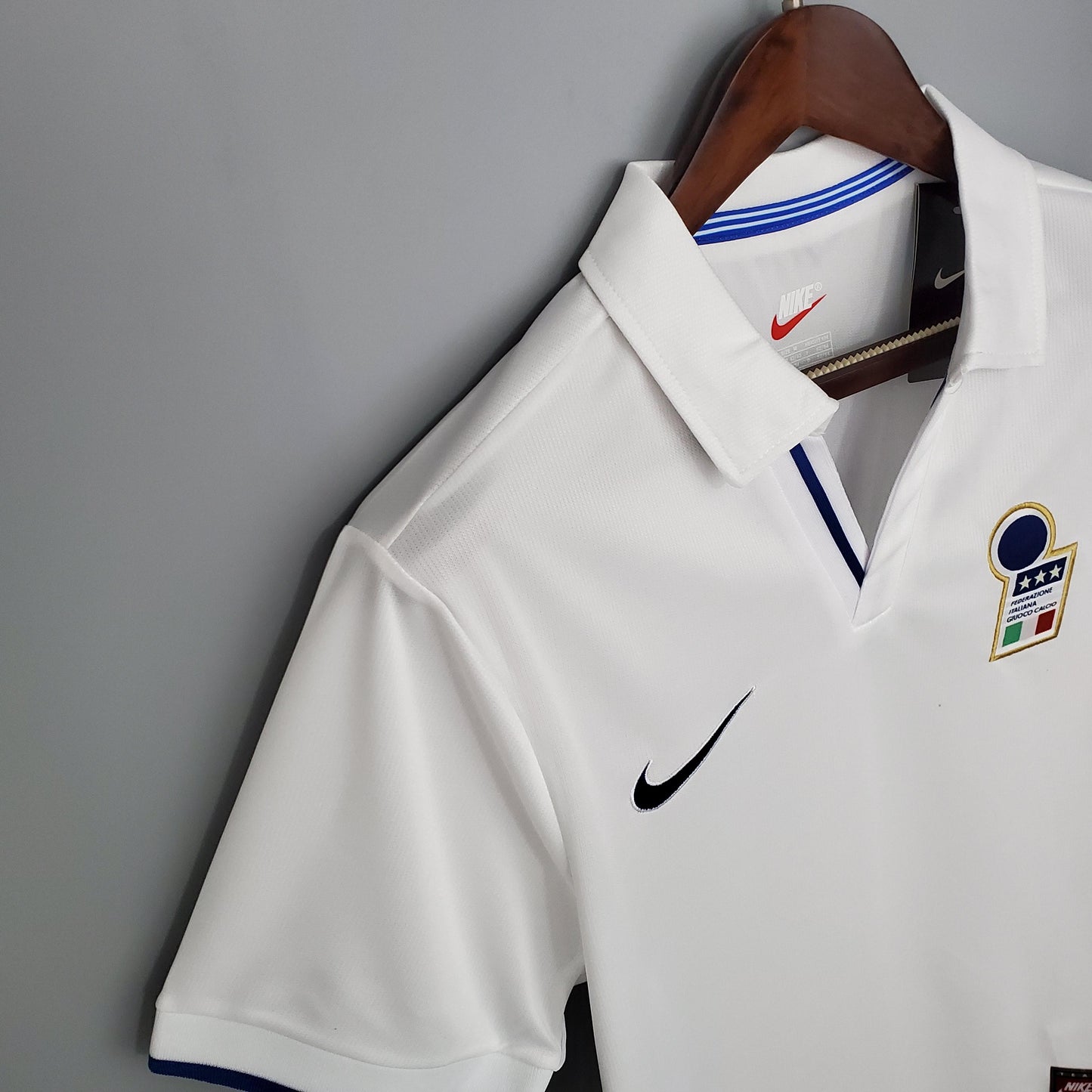 Italy 1998 Away
