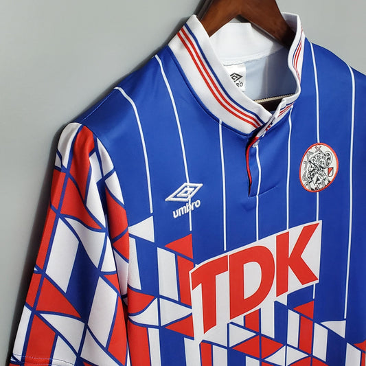 Ajax 1990 away