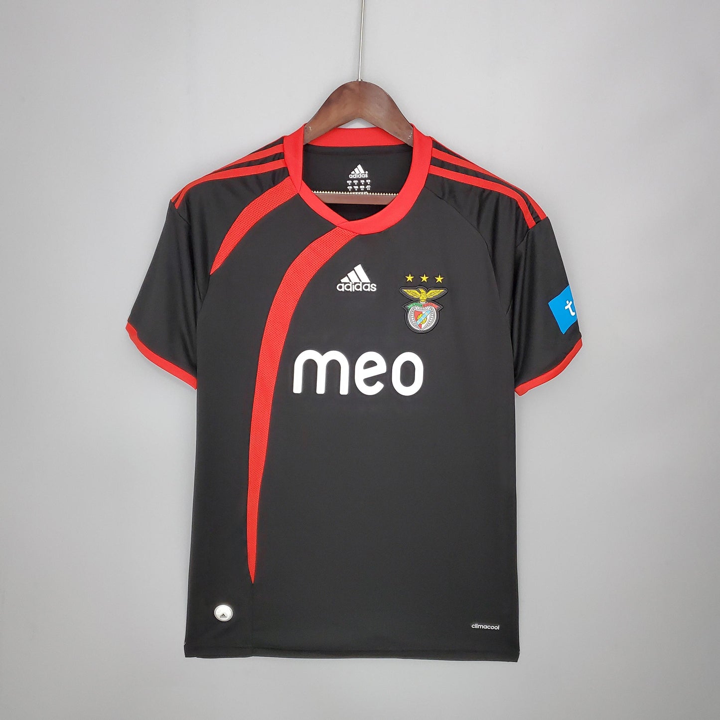 Benfica 2009-10 Away
