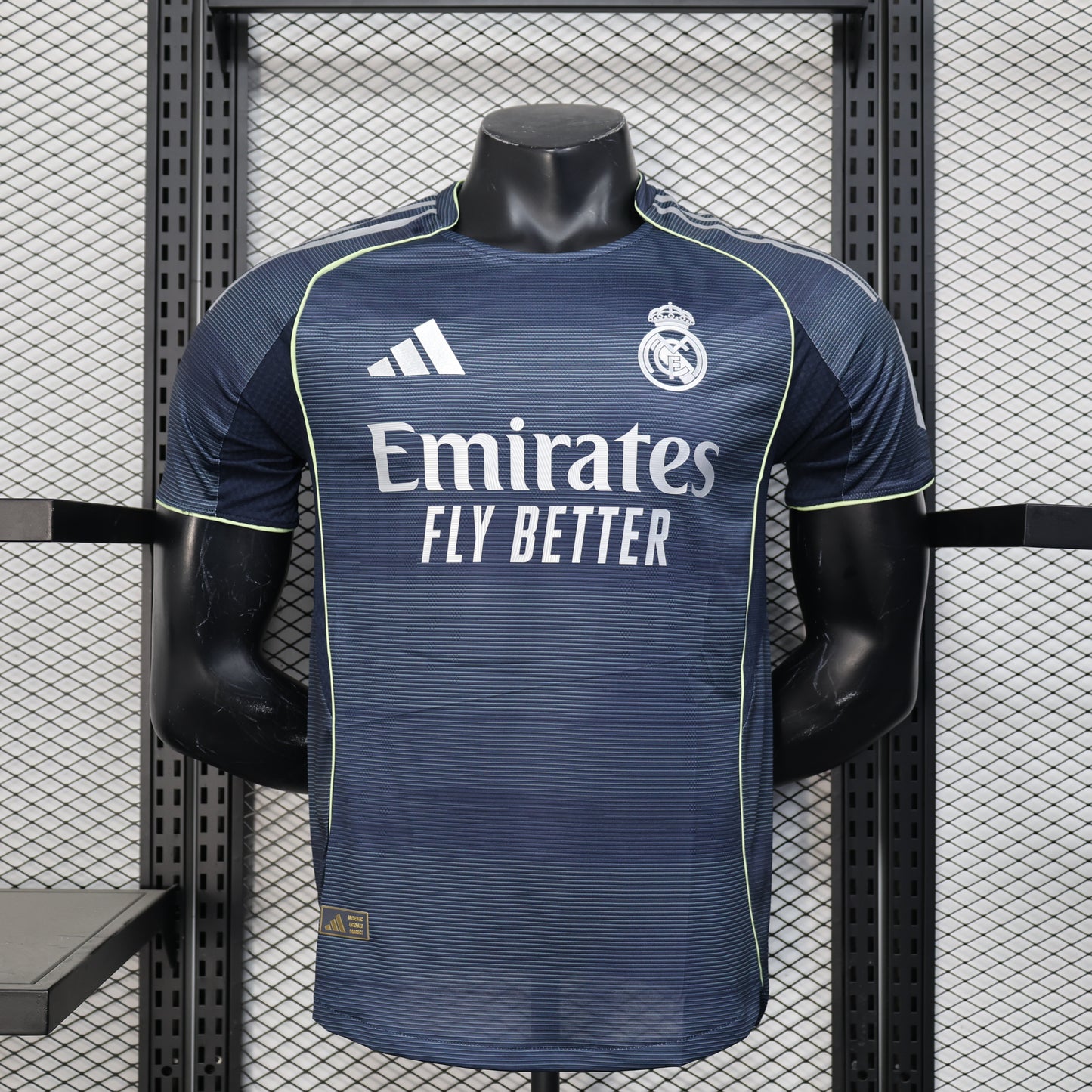 Real Madrid 2025-26 Away (Player Version)