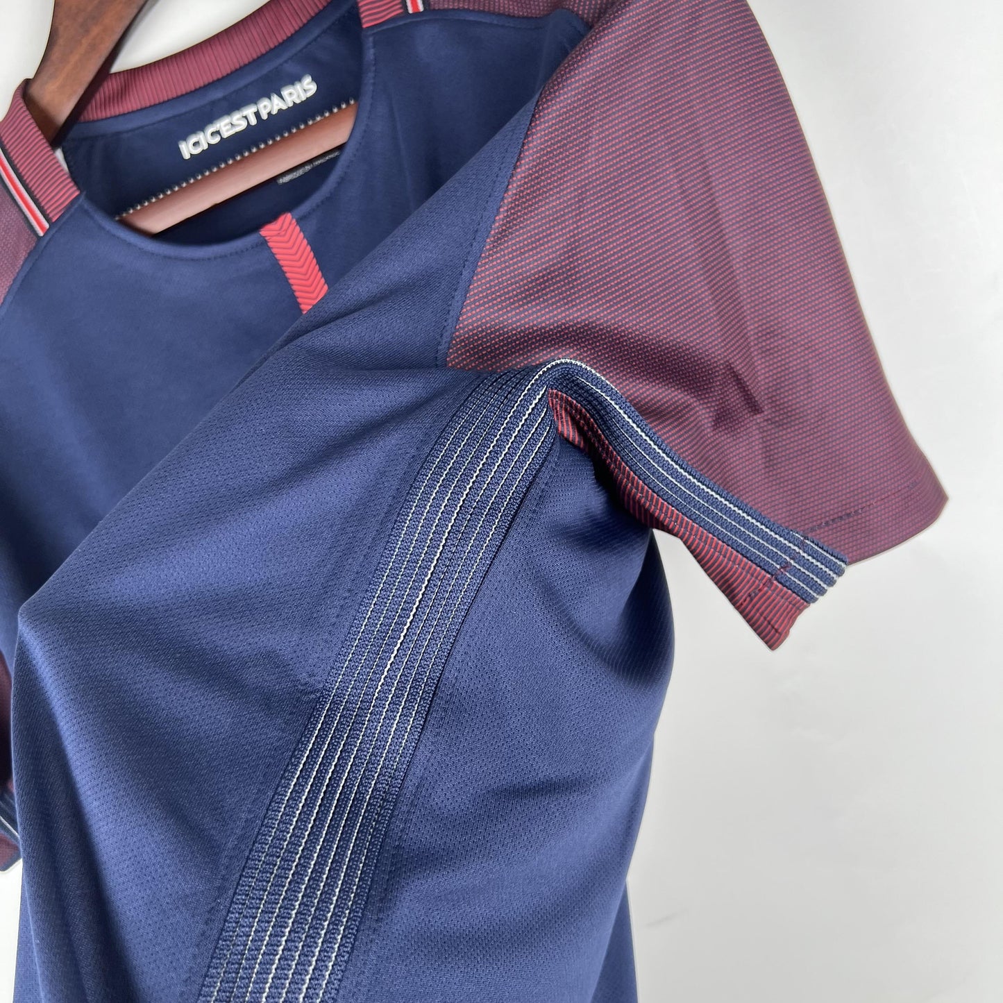Pairs Saint Germain 2017-18 Home