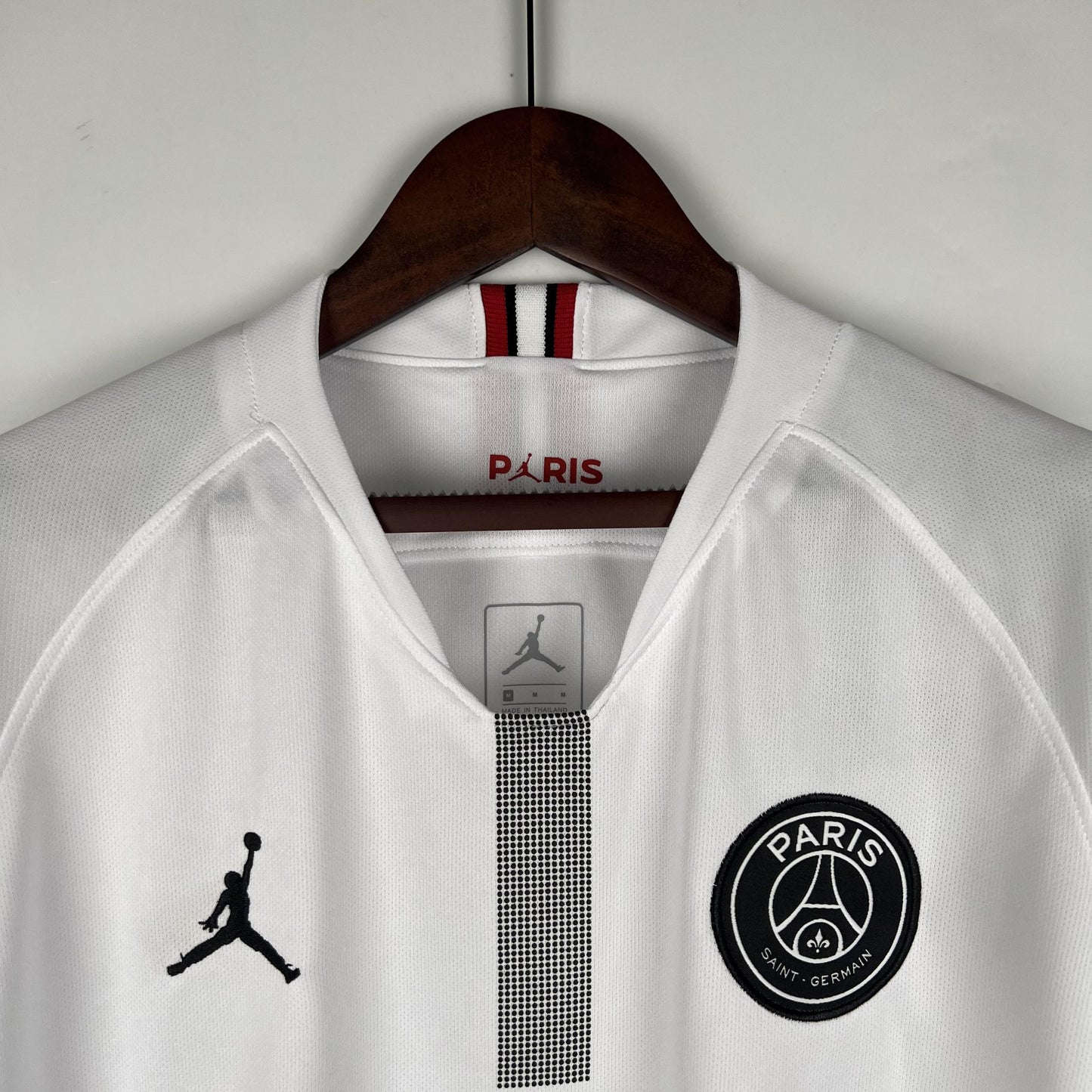 Pairs Saint Germain 2018-19 Away