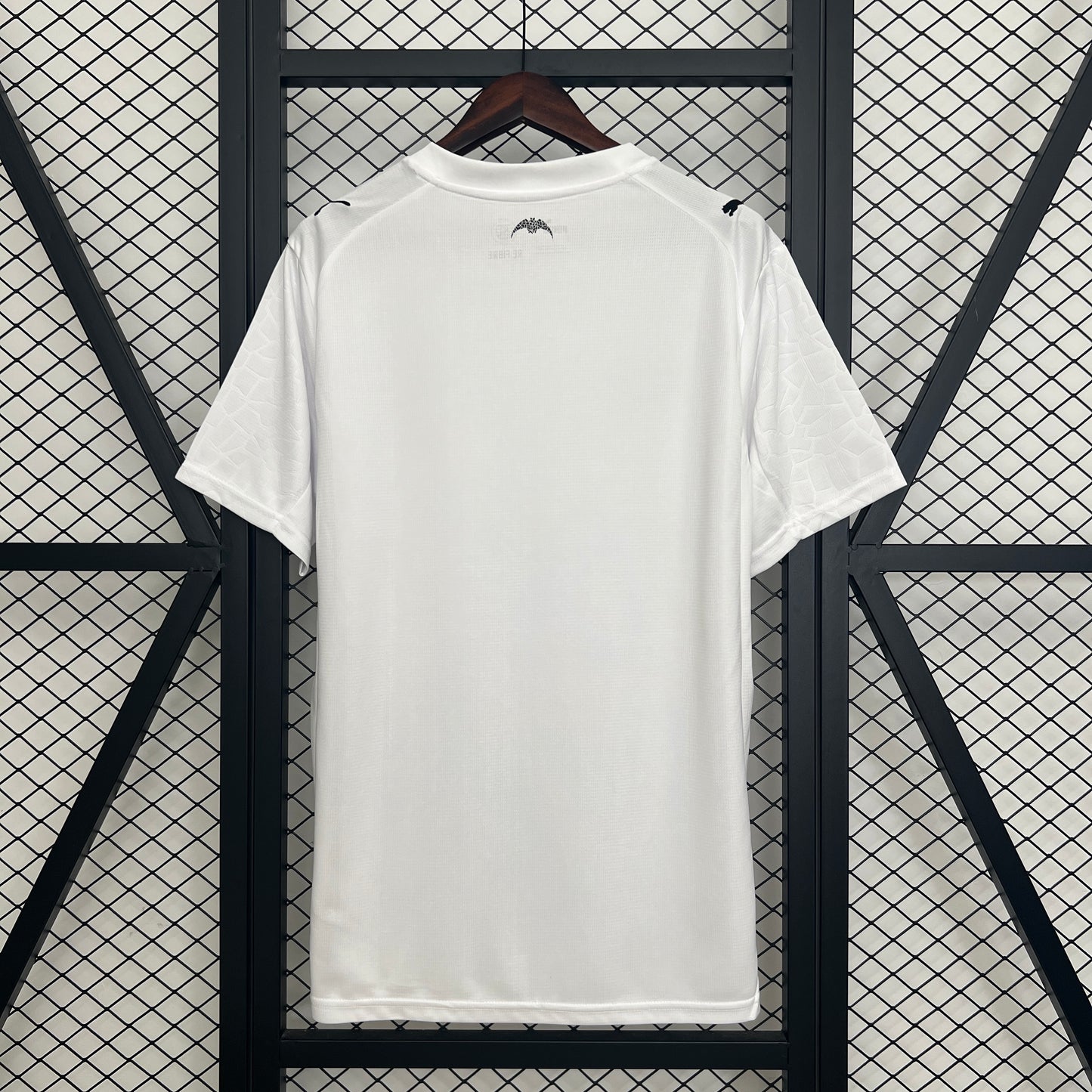 Valencia 2025-26 Home
