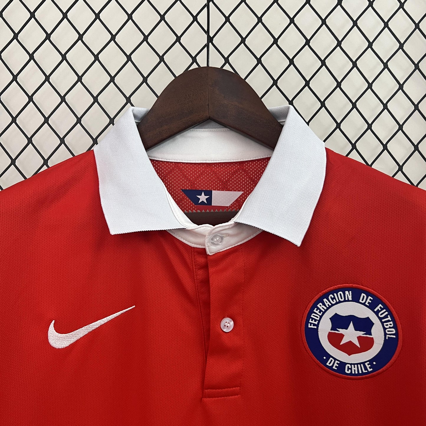 Chile 2015-16 Home