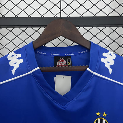 Juventus 1999-00 Away