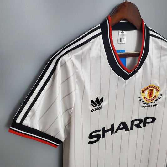 Manchester United 1983 Away