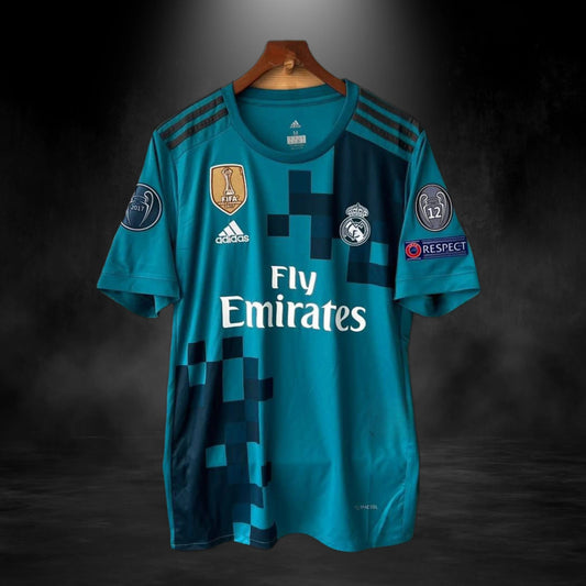 Real Madrid 2017-18 Third