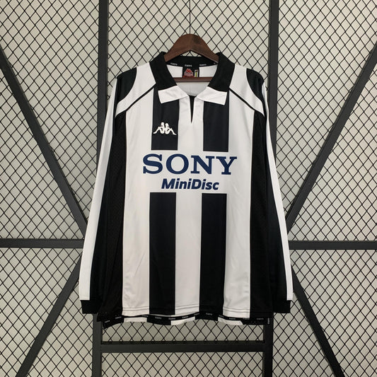 Juventus 1997-98 Home