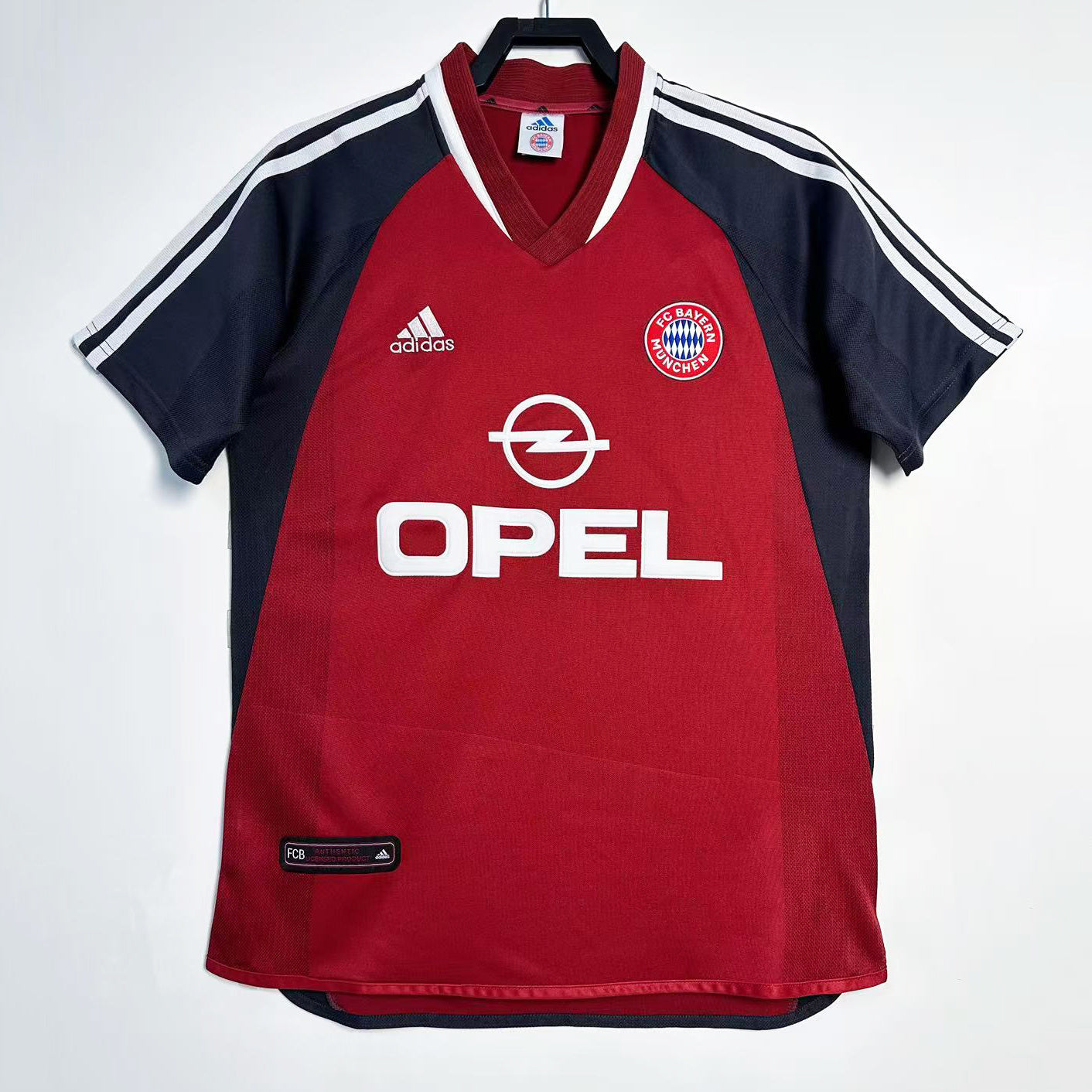 Bayern Munich 2001-02 Home