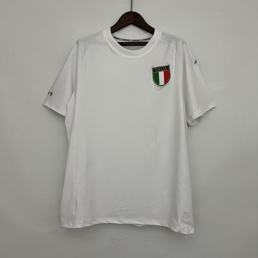 Italy 2000 Away