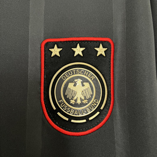 Germany 2010 Away