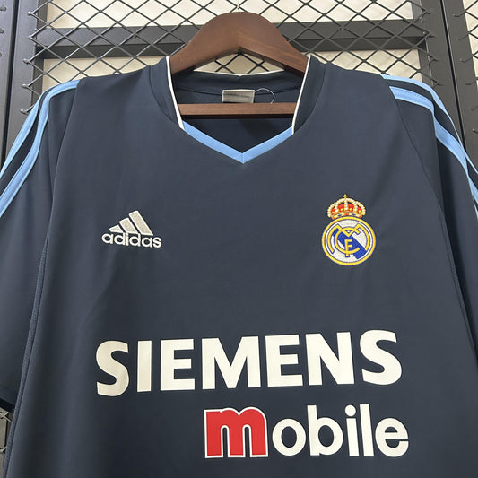 Real Madrid 2003-04 Away