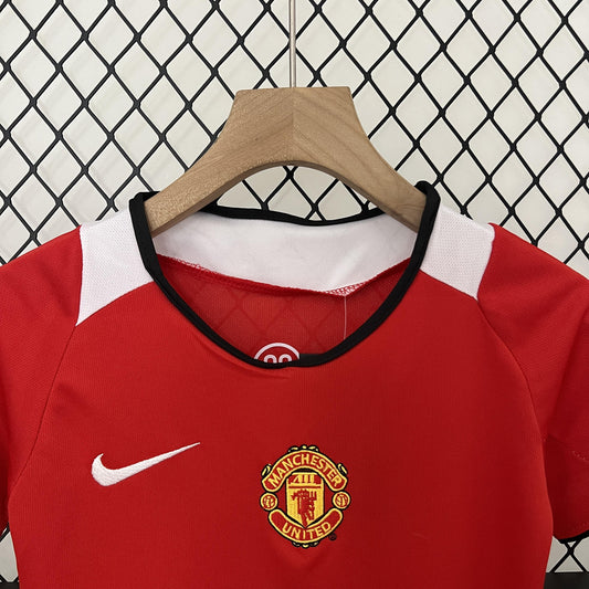 Manchester United 2005-06 Home -Kids