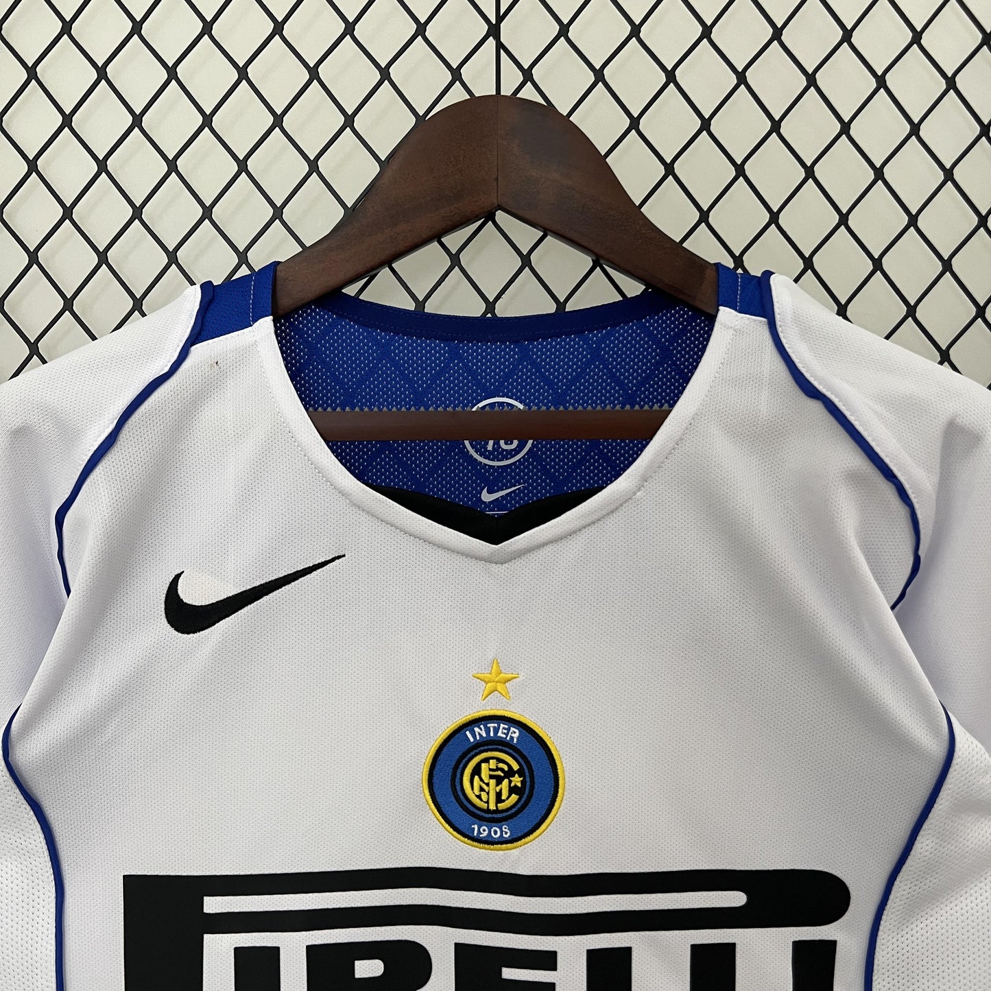 Inter Milan 2004-05 Away