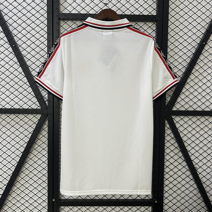 Manchester United 1998-99 Commemorative Edition