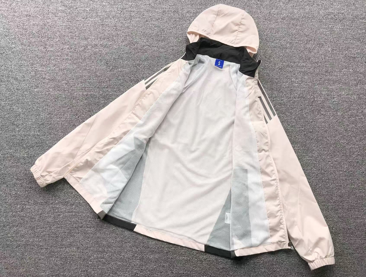 Real Madrid 2024 Windbreaker