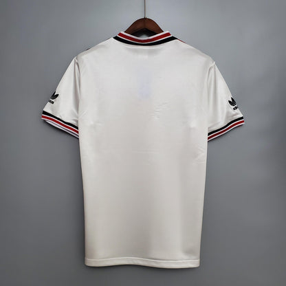 Manchester United 1985 Away
