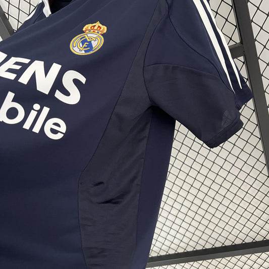 Real Madrid 2004-05 Away