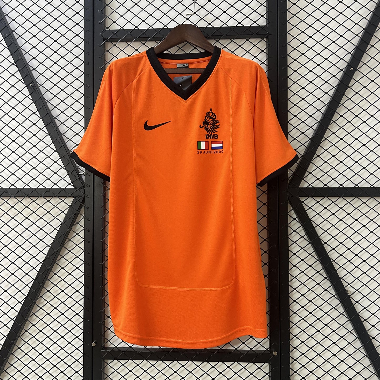 Netherland 2000 Home